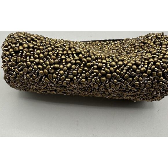 Pocketbook Gold Beaded Clutch Evening Bag with Strap Zipper 6 Inches Long - Picture 2 of 5
